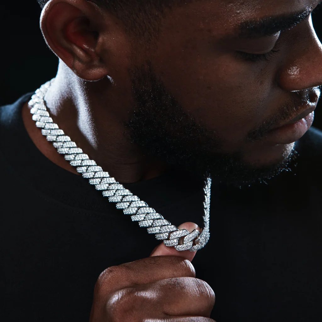 Cadena cubana de The GUU Shop Cadena cubana de The GUU Shop